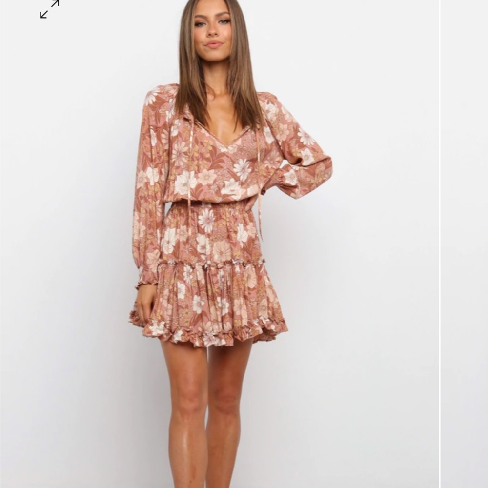 NEW Petal & Pup floral dress